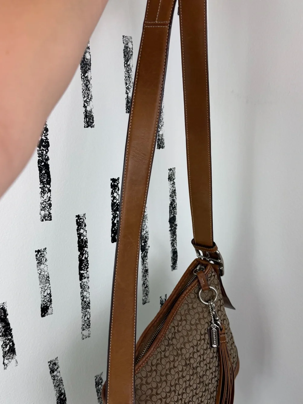 Coach Signature Jacquard/Leather Tan Hobo Crossbody Convertible Bag Y2K Vintage